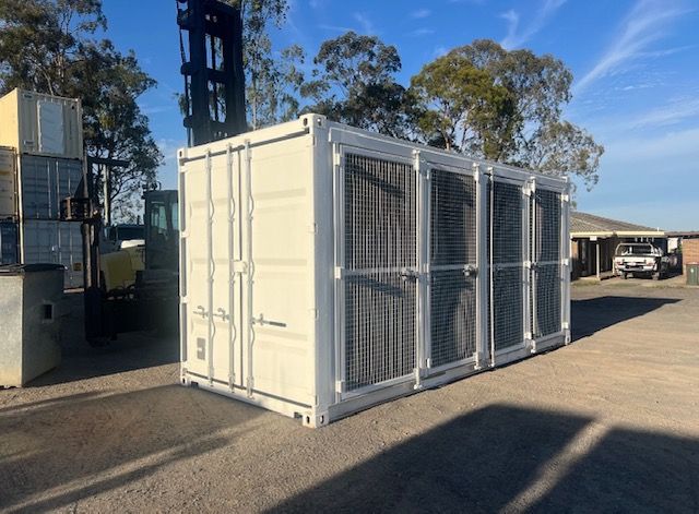 Electrical fit-outs, insulation and air conditioning
